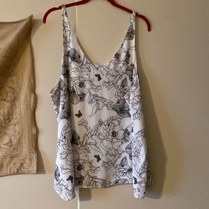 2/20$ | Reitmans | Sleeveless Blouse